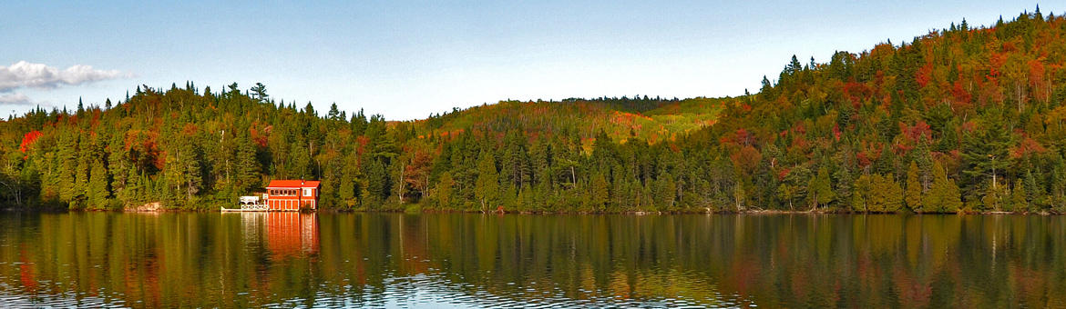 Canada - Ma cabane au Canada sur le lac